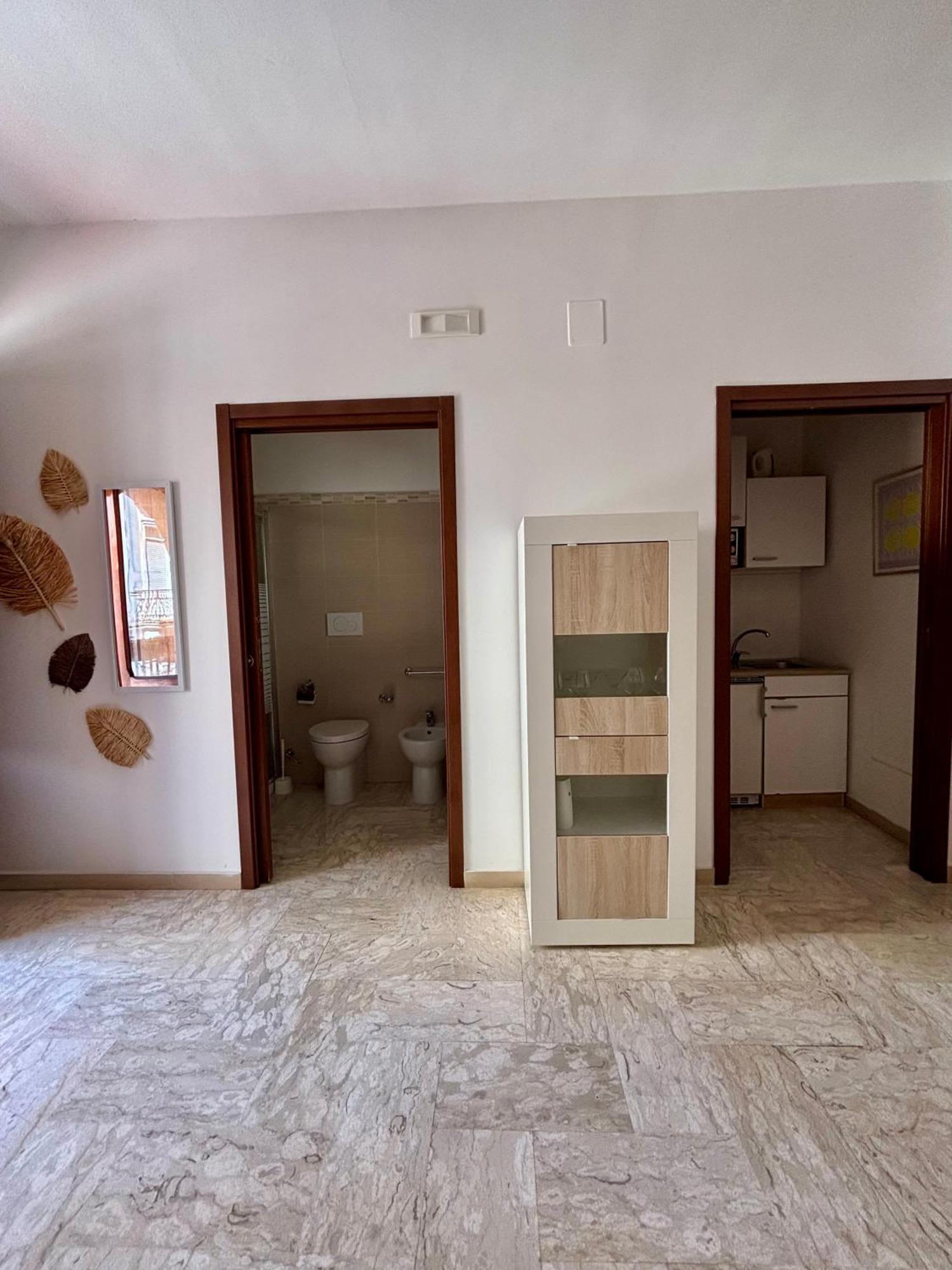 Appartement La Pergola Del Centro à Brindisi Extérieur photo