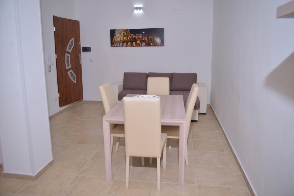 Appartement La Pergola Del Centro à Brindisi Extérieur photo